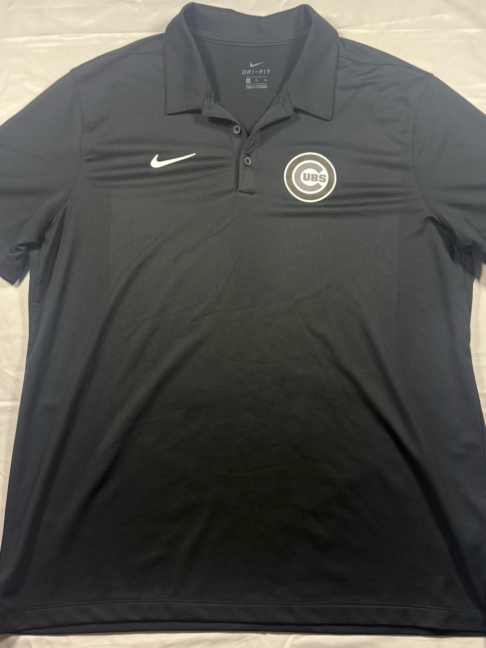 EUC Nike Black Chicago Cubs Dri-FIT Polo - XL
